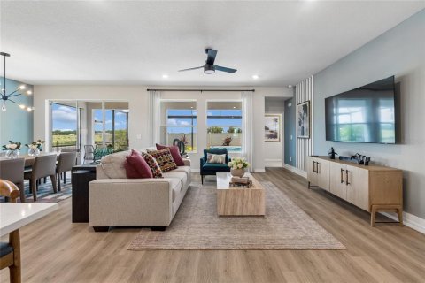 Villa ou maison à vendre à Plant City, Floride: 4 chambres, 244.8 m2 № 2430572 - photo 9