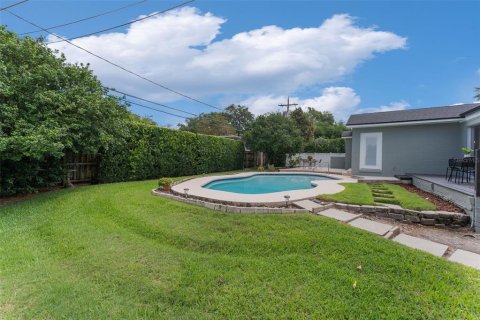 House in Orlando, Florida 4 bedrooms, 257.53 sq.m. № 1894007 - photo 29