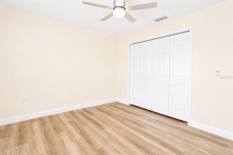 Casa en alquiler en Land O' Lakes, Florida, 4 dormitorios, 185.8 m2 № 2211286 - foto 18