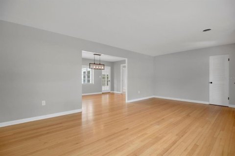 Купить виллу или дом в Орландо, Флорида 5 комнат, 150.22м2, № 2280506 - фото 5