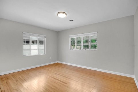 Купить виллу или дом в Орландо, Флорида 5 комнат, 150.22м2, № 2280506 - фото 17
