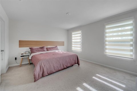 Townhouse in Davenport, Florida 3 bedrooms, 131.27 sq.m. № 2308370 - photo 20