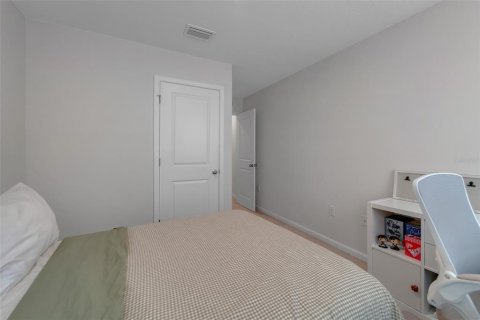 Townhouse in Davenport, Florida 3 bedrooms, 131.27 sq.m. № 2308370 - photo 30
