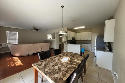 House in Wesley Chapel, Florida 3 bedrooms, 212 sq.m. № 1658711 - photo 19