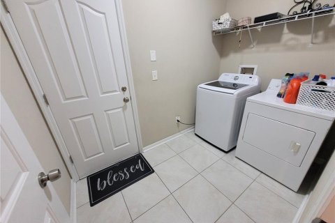 House in Wesley Chapel, Florida 3 bedrooms, 212 sq.m. № 1658711 - photo 10