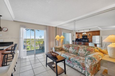 Copropriété à vendre à Pompano Beach, Floride: 1 chambre, 65.96 m2 № 2007627 - photo 4