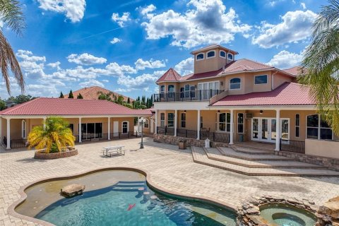 Купить виллу или дом в Тонотосасса, Флорида 3 комнаты, 655.89м2, № 1659685 - фото 23