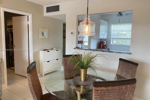 Condominio en venta en Lauderdale Lakes, Florida, 1 dormitorio, 63.55 m2 № 1850598 - foto 24