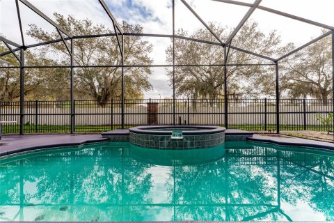 House in Kissimmee, Florida 4 bedrooms, 229.47 sq.m. № 2140863 - photo 27