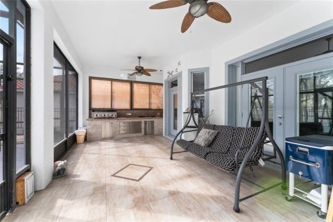 House in Kissimmee, Florida 4 bedrooms, 229.47 sq.m. № 2140863 - photo 23