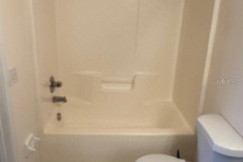 Condo in Riverview, Florida, 3 bedrooms № 2205785 - photo 3