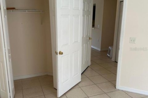 Condo in Riverview, Florida, 3 bedrooms № 2205785 - photo 24