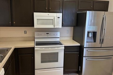 Condo in Riverview, Florida, 3 bedrooms № 2205785 - photo 30