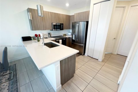 Купить кондоминиум в Дорал, Флорида 3 спальни, 102.38м2, № 2045732 - фото 7