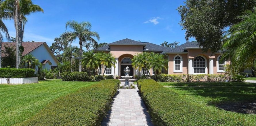 House in Parrish, Florida 3 bedrooms, 252.23 sq.m. № 1810174