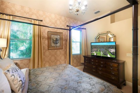 House in Parrish, Florida 3 bedrooms, 252.23 sq.m. № 1810174 - photo 25