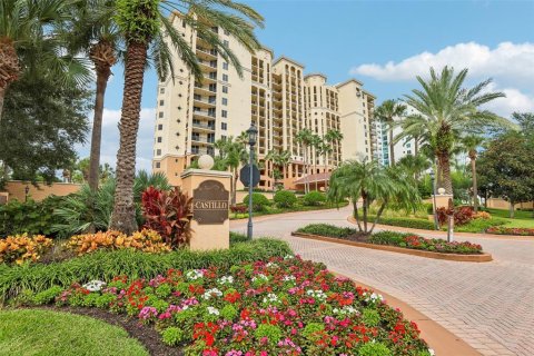 Condo à Tampa, Floride, 3 chambres  № 2403439