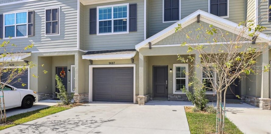 Touwnhouse à Riverview, Floride 3 chambres, 155.98 m2 № 2437204
