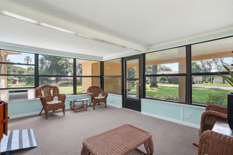 Villa ou maison à vendre à Lake Panasoffkee, Floride: 2 chambres, 72.84 m2 № 2151106 - photo 24