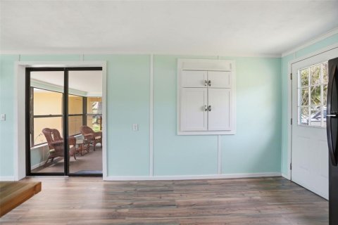 Villa ou maison à vendre à Lake Panasoffkee, Floride: 2 chambres, 72.84 m2 № 2151106 - photo 12