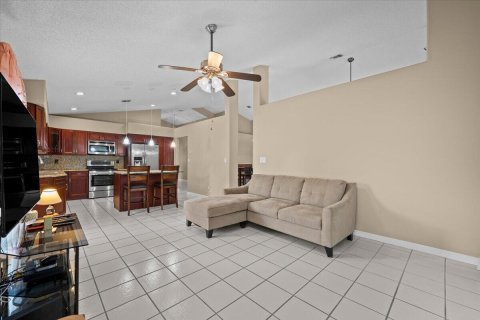 Villa ou maison à vendre à Royal Palm Beach, Floride: 3 chambres, 150.32 m2 № 2439196 - photo 8