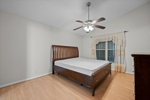 Villa ou maison à vendre à Royal Palm Beach, Floride: 3 chambres, 150.32 m2 № 2439196 - photo 19
