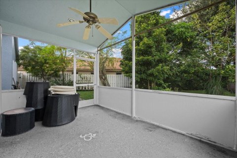Villa ou maison à vendre à Royal Palm Beach, Floride: 3 chambres, 150.32 m2 № 2439196 - photo 26