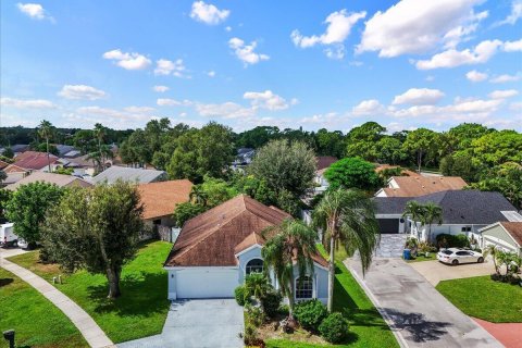 Villa ou maison à vendre à Royal Palm Beach, Floride: 3 chambres, 150.32 m2 № 2439196 - photo 29