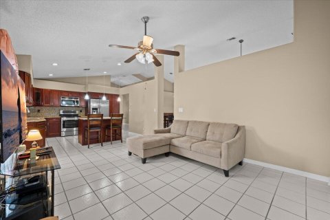 Villa ou maison à vendre à Royal Palm Beach, Floride: 3 chambres, 150.32 m2 № 2439196 - photo 9