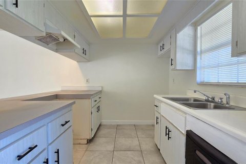 Immobilier commercial à vendre à Lake Placid, Floride: 4 chambres, 179.12 m2 № 2364168 - photo 5