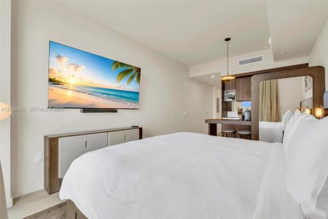 Купить кондоминиум в Майами, Флорида № 2264239 - фото 13