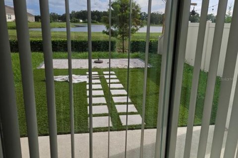 Villa ou maison à vendre à Kissimmee, Floride: 4 chambres, 182.55 m2 № 2148298 - photo 18