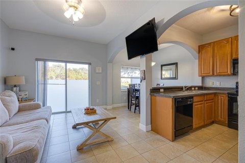 Townhouse in Orlando, Florida 2 bedrooms, 122.82 sq.m. № 1512734 - photo 5