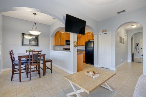 Townhouse in Orlando, Florida 2 bedrooms, 122.82 sq.m. № 1512734 - photo 4