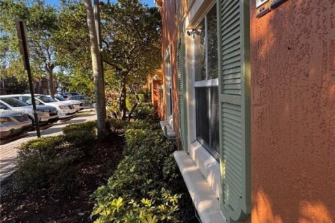 Touwnhouse à vendre à Pembroke Pines, Floride: 3 chambres, 129.69 m2 № 2077304 - photo 4