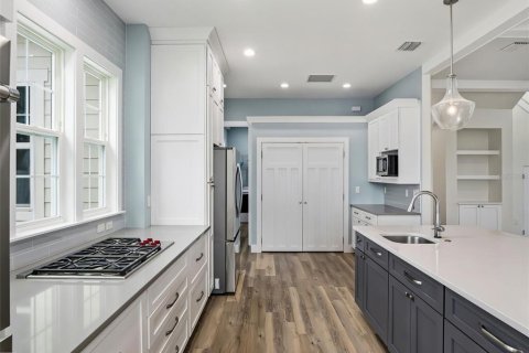 Купить виллу или дом в Клермон, Флорида 14 комнат, 313.45м2, № 2352363 - фото 13