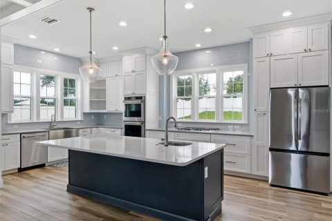 Купить виллу или дом в Клермон, Флорида 14 комнат, 313.45м2, № 2352363 - фото 7