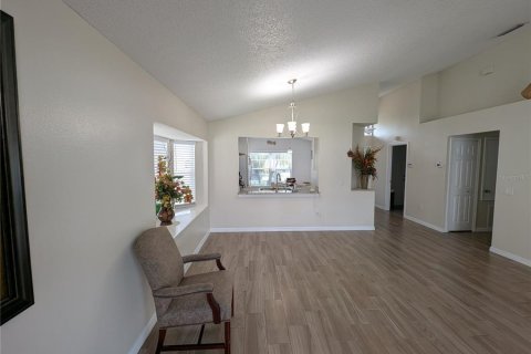 House in Orlando, Florida 3 bedrooms, 129.97 sq.m. № 1744290 - photo 19