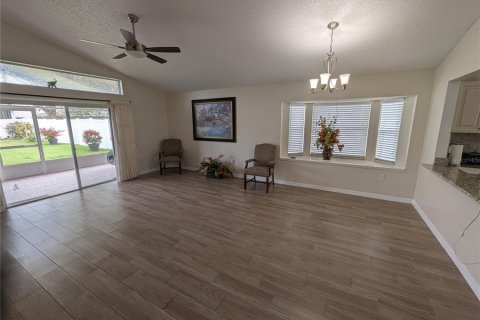 House in Orlando, Florida 3 bedrooms, 129.97 sq.m. № 1744290 - photo 17