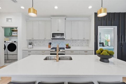 Villa ou maison à vendre à Bradenton, Floride: 4 chambres, 226.12 m2 № 2356340 - photo 15