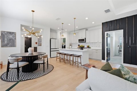 Villa ou maison à vendre à Bradenton, Floride: 4 chambres, 226.12 m2 № 2356340 - photo 28
