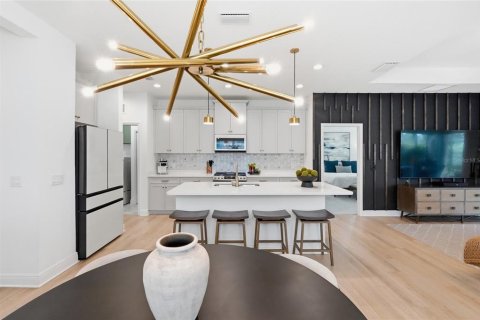 Villa ou maison à vendre à Bradenton, Floride: 4 chambres, 226.12 m2 № 2356340 - photo 22
