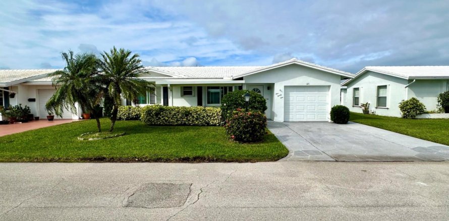 Villa ou maison à Boynton Beach, Floride 2 chambres, 141.86 m2 № 1007650