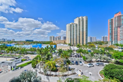 Condo in Aventura, Florida, 3 bedrooms  № 1863435 - photo 19