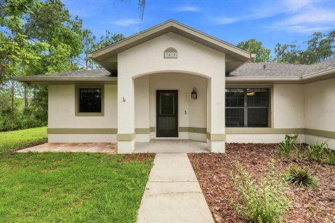 Casa en Dunnellon, Florida 3 dormitorios, 147.62 m2 № 2377600