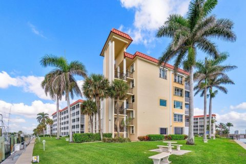 Copropriété à vendre à North Palm Beach, Floride: 1 chambre, 66.89 m2 № 2260082 - photo 21