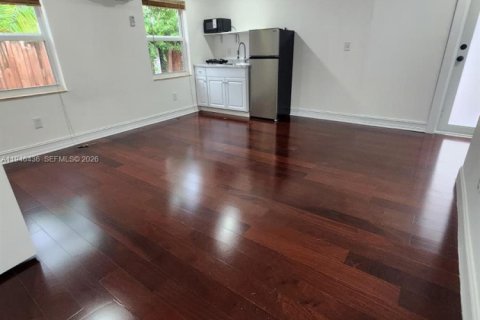 Commercial property in Homestead, Florida 133.78 sq.m. № 2002769 - photo 6