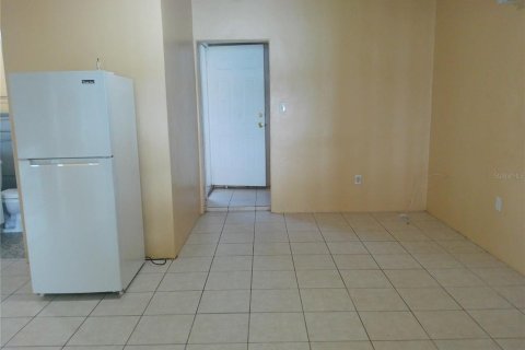 Condo in Winter Haven, Florida, 1 bedroom  № 1822719 - photo 3
