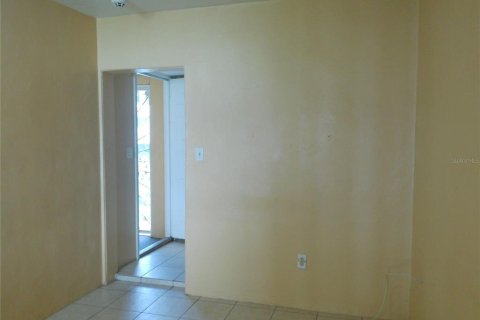 Condo in Winter Haven, Florida, 1 bedroom  № 1822719 - photo 2