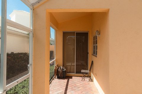 Villa ou maison à vendre à West Palm Beach, Floride: 3 chambres, 156.26 m2 № 2262338 - photo 28